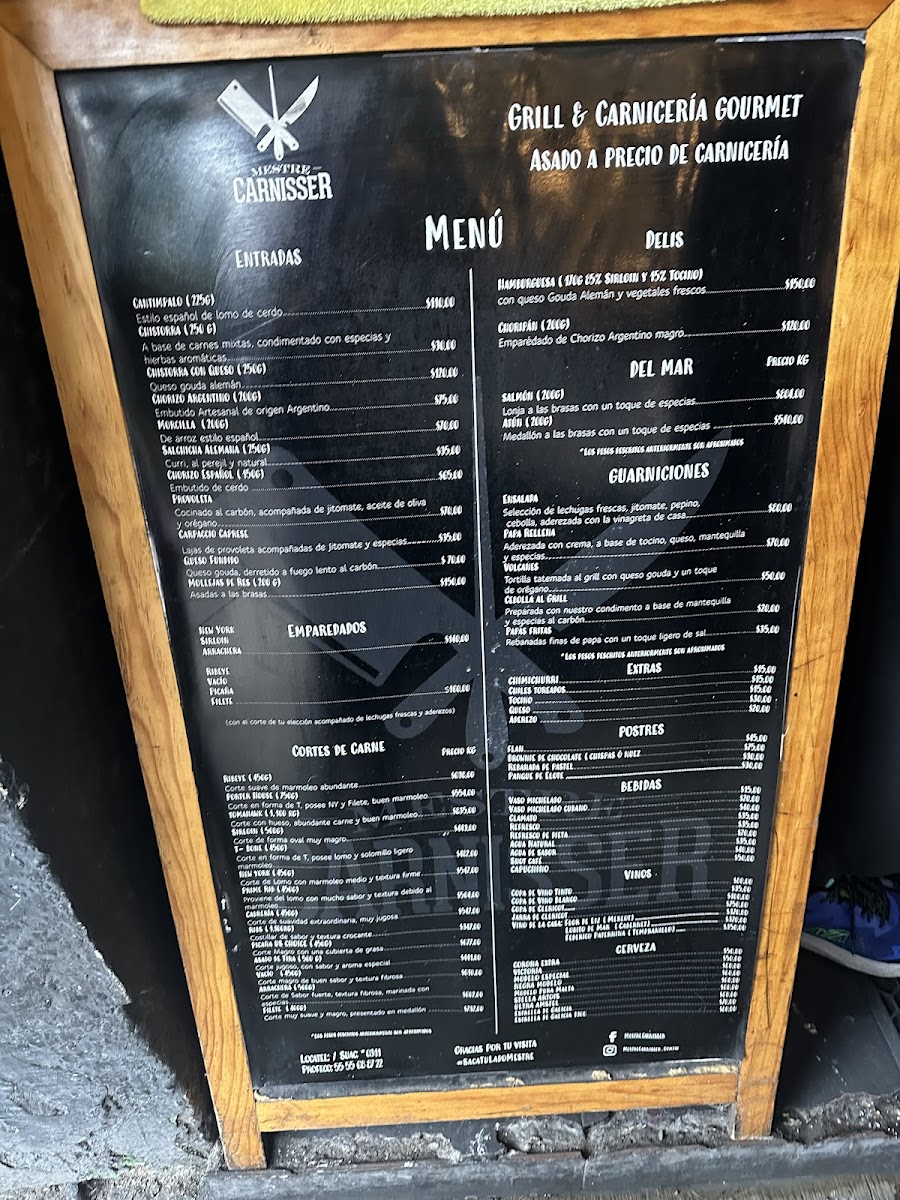 MESTRE CARNISSER Menu - Image 1